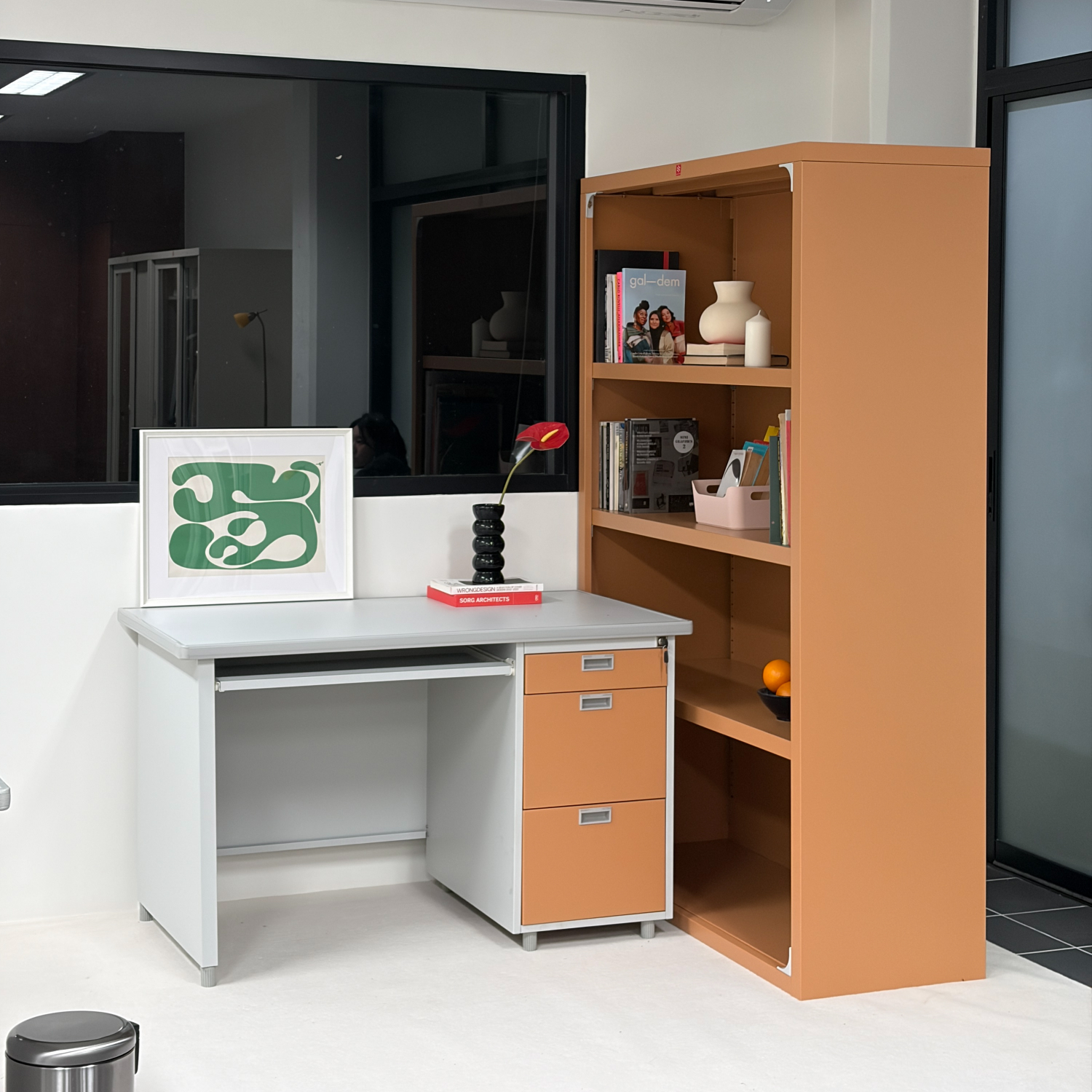 ชั้นวางอเนกประสงค์พร้อมฝาหลัง รุ่น SFF-1200x1800